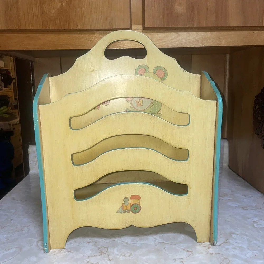 Adorable Vintage Book Rack Holder Wood‎ Animal Decals Nursery Baby Toddler Room